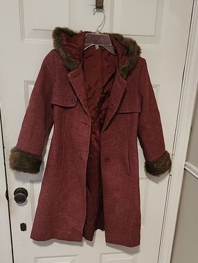 1970s Vintage C&A Childs Winter Coat Burgandy/Wine
